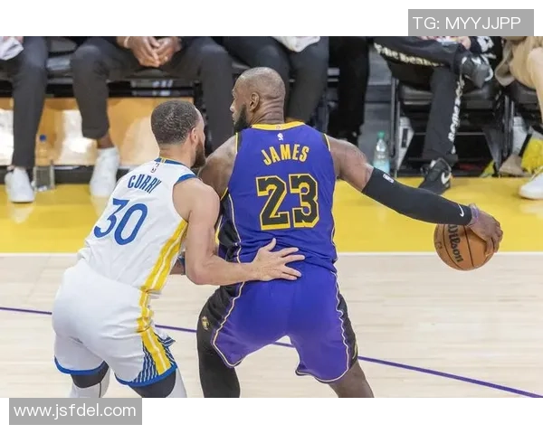 火箭与森林狼精彩对决回放分析及赛后精彩瞬间回顾