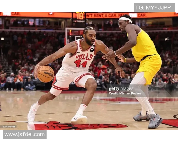 2015年11月17日公牛队与步行者队激战回顾精彩瞬间与赛后分析 2015年11月17日公牛队与步行者队激战回顾精彩瞬间与赛后分析